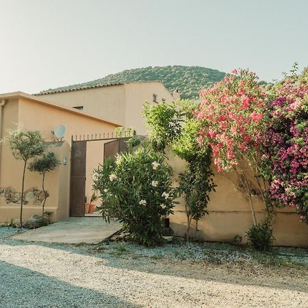 Villa Il Casale Teulada Exterior foto